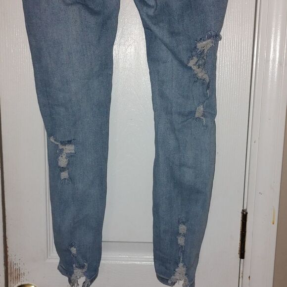 Rue21 Curvy  Super Distressed  High Rise Ankle Jeggings  Sz 8 - Picture 5 of 8